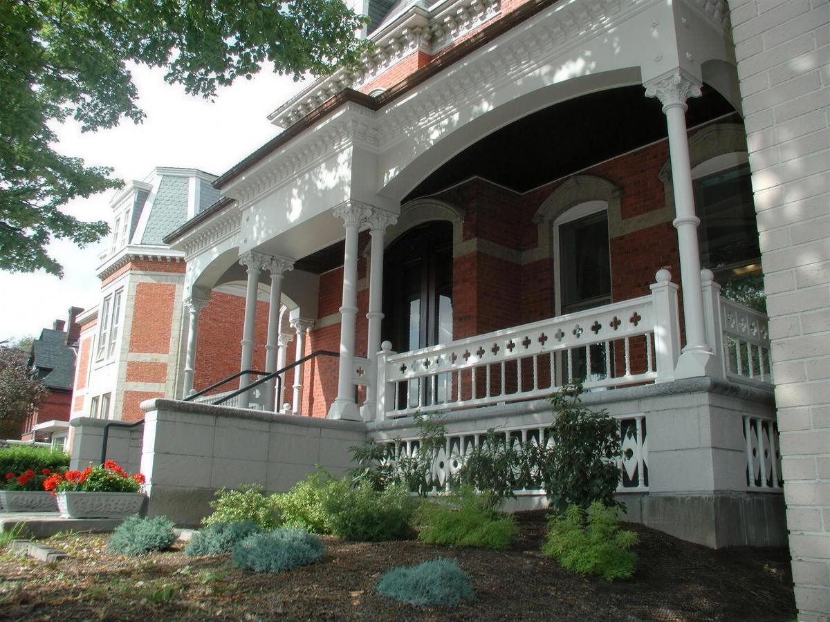 448 Delaware Avenue