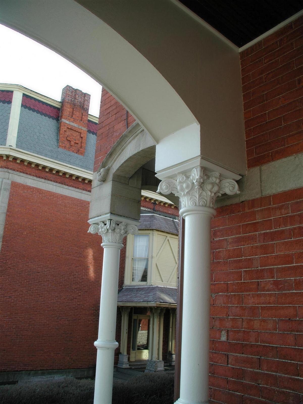 448 Delaware Avenue