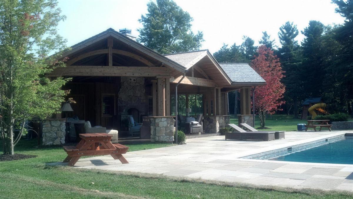 Jerge Pool House