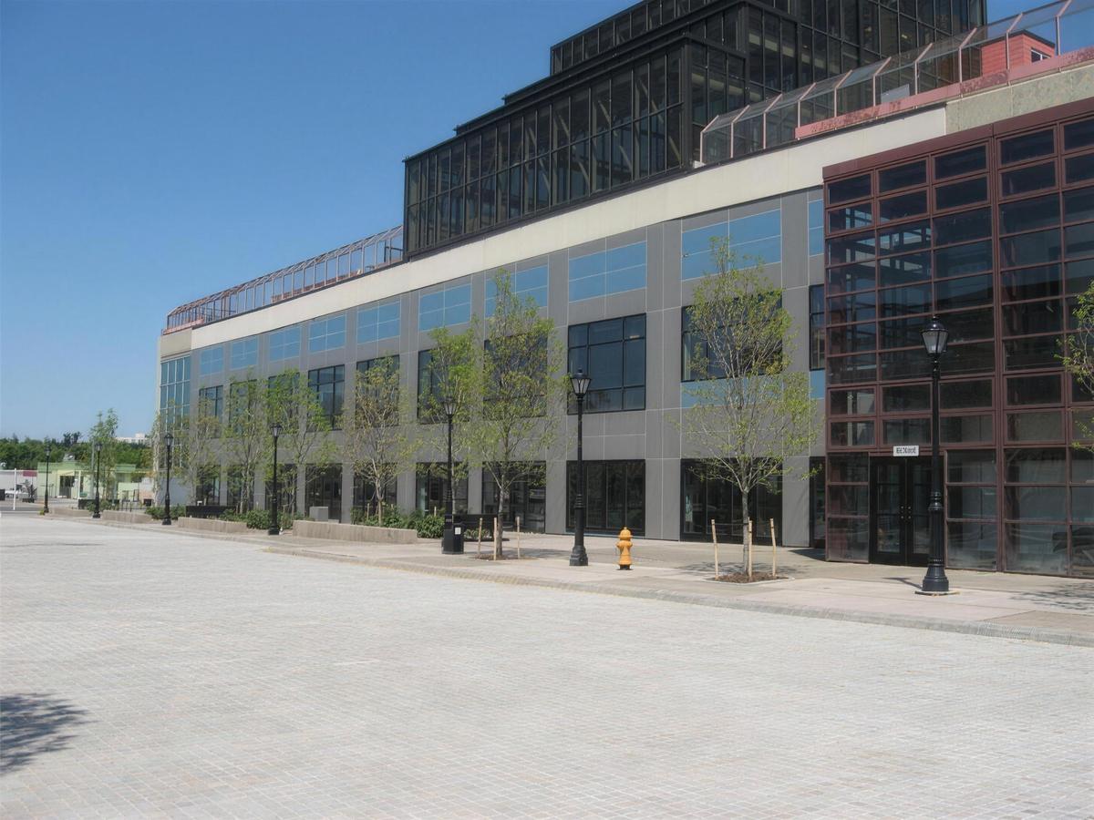 Wintergarden and West Pedestrian Mall
