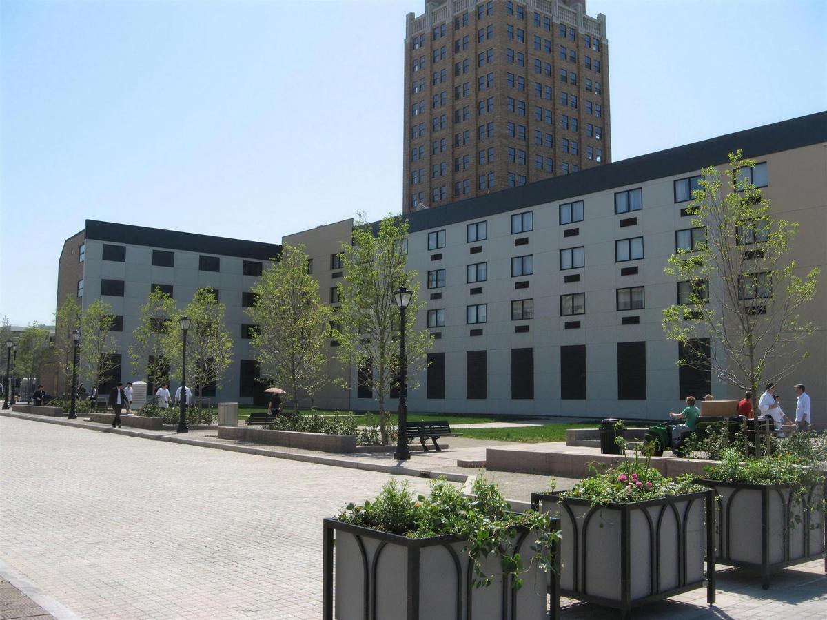 Wintergarden and West Pedestrian Mall